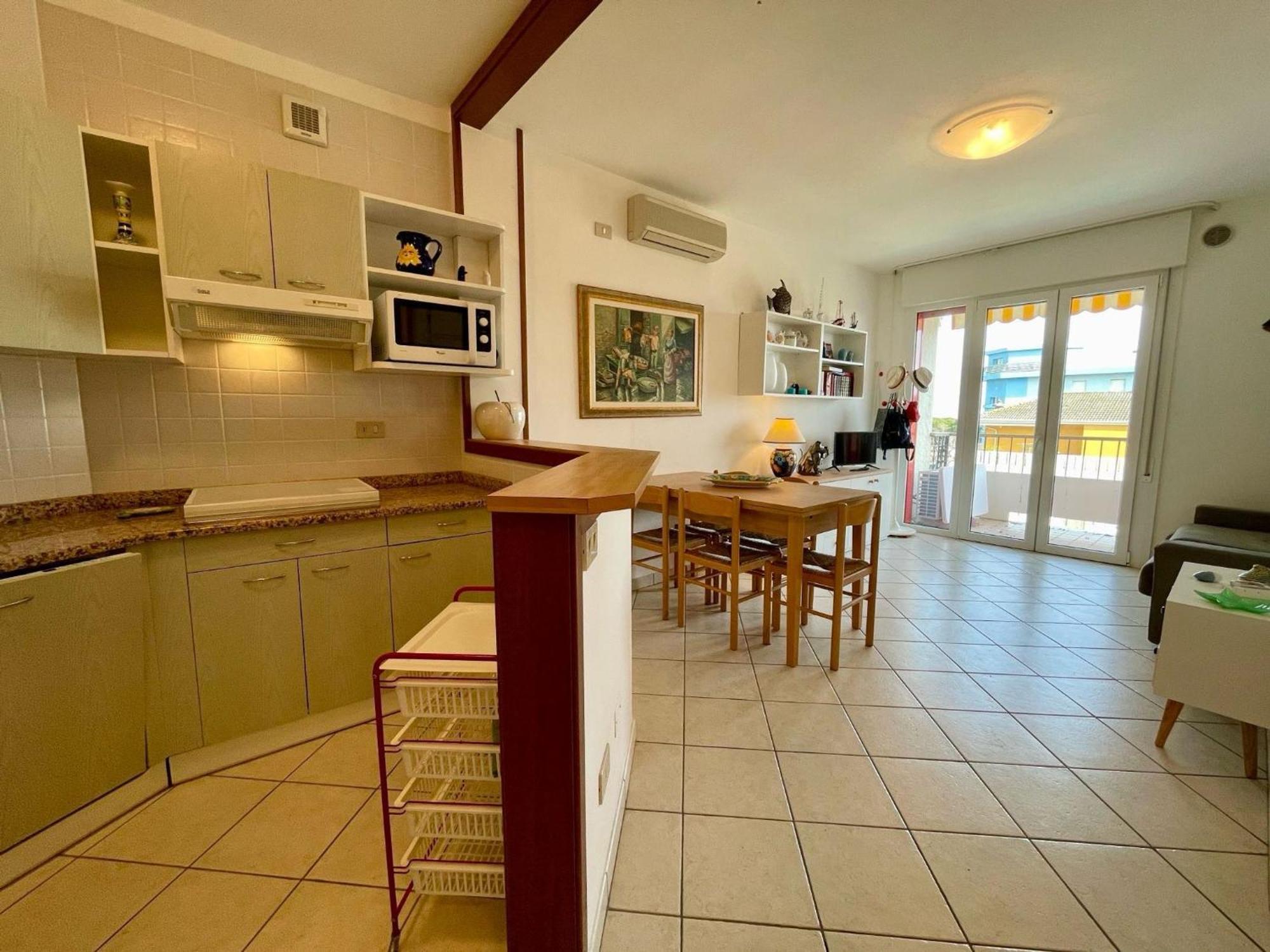 Bright Apartment With Pool Porto Santa Margherita di Caorle Eksteriør bilde